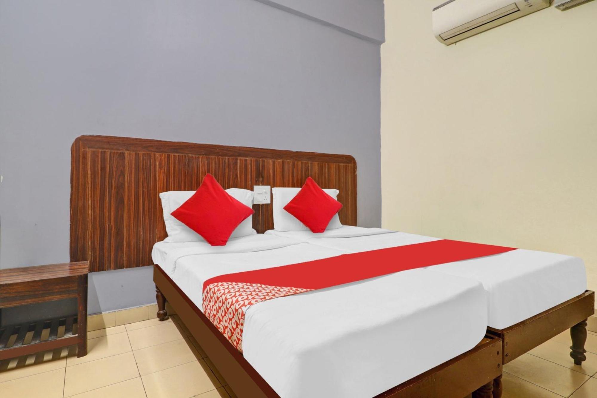 Hotel O Hrr Hotels Near Paradise Circle Secunderabad Exterior photo