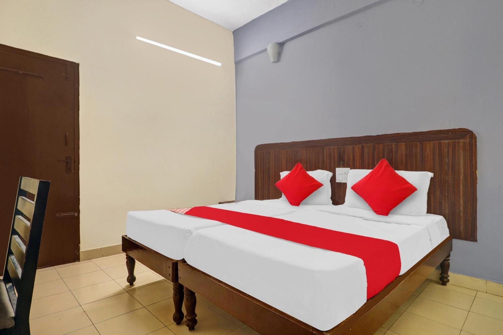 Hotel O Hrr Hotels Near Paradise Circle Secunderabad Exterior photo